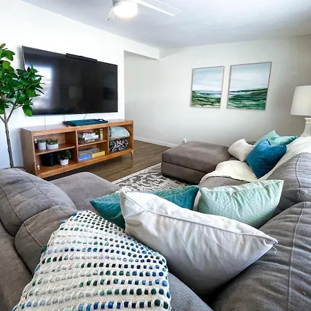 Cozy Retreat, Close To Nature And City Delights